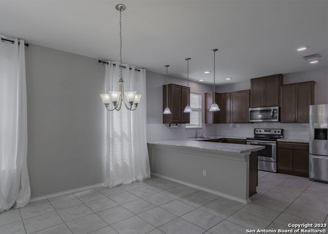 Image 5 of 20 For 2077 Brandywine Dr