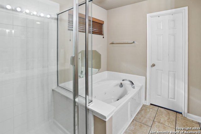 Image 22 of 38 For 7802 Lacey Oak