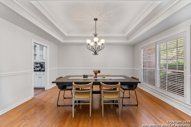 Image 16 of 44 For 7 Inwood Knolls