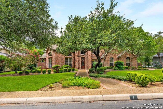Image 4 of 44 For 7 Inwood Knolls