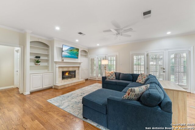 Image 8 of 44 For 7 Inwood Knolls