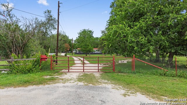 Details for 614 Woodcreek, McQueeney, TX 78123