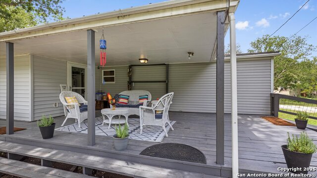 Image 32 of 36 For 614 Woodcreek
