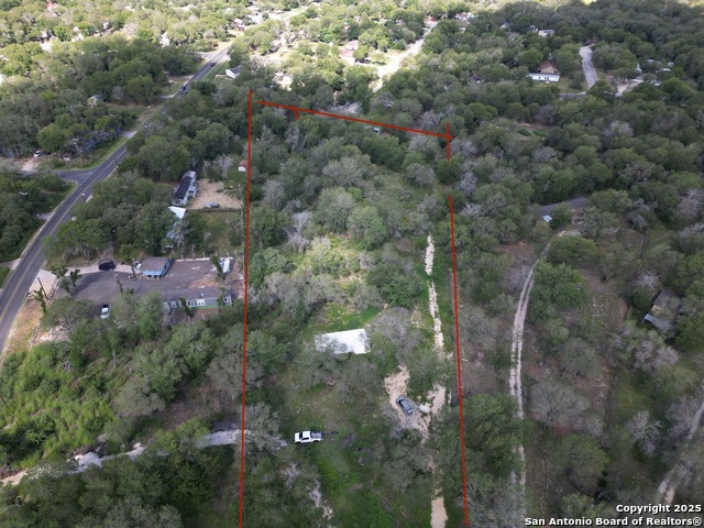 Listing photo id 9 for 22936 Crystal Water