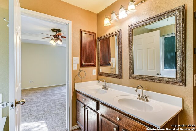 Image 15 of 24 For 11122 Hillsdale