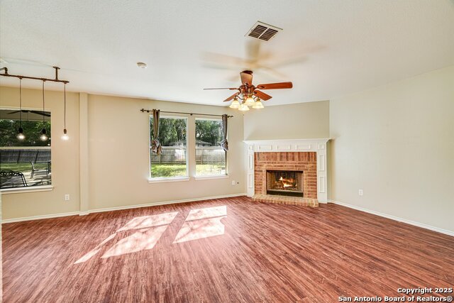 Image 5 of 24 For 11122 Hillsdale