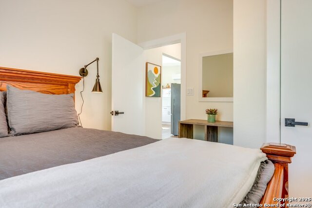 Listing photo id 12 for 482 Dusty Saddle