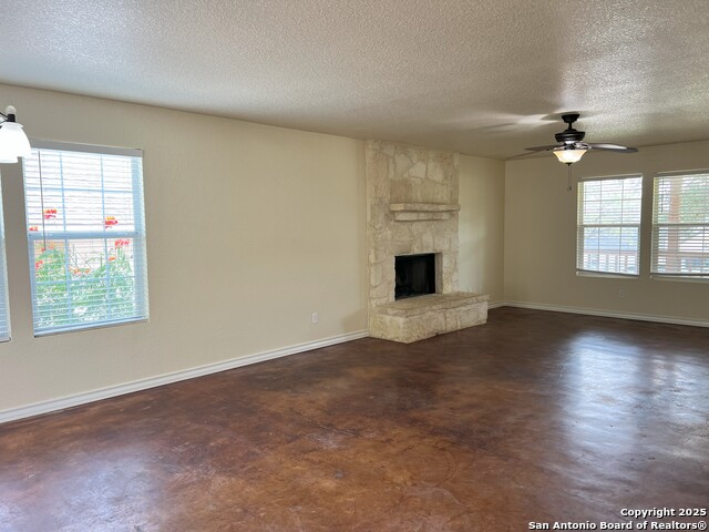 Image 5 of 20 For 807 Heinen  