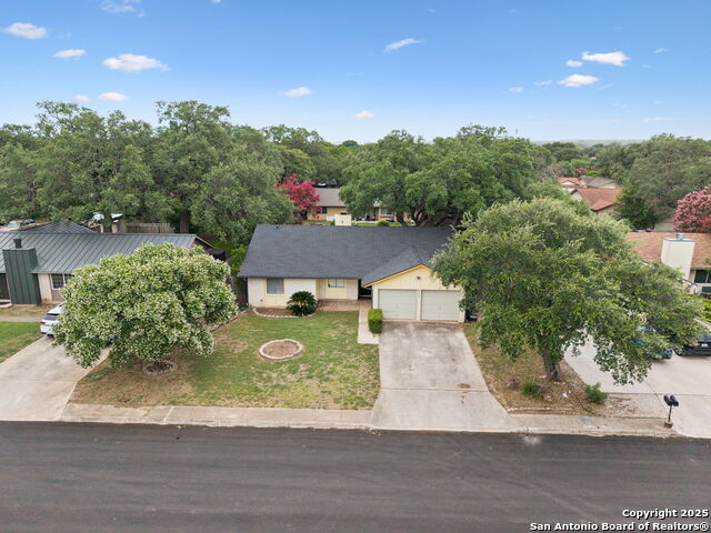Image 24 of 27 For 2822 Old Field Dr