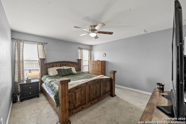 Listing photo id 16 for 13065 Maestro Spark