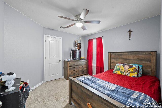 Listing photo id 24 for 13065 Maestro Spark