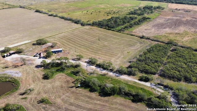 Listing photo id 42 for 1775 County Road 405