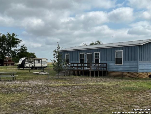 Listing photo id 54 for 1775 County Road 405