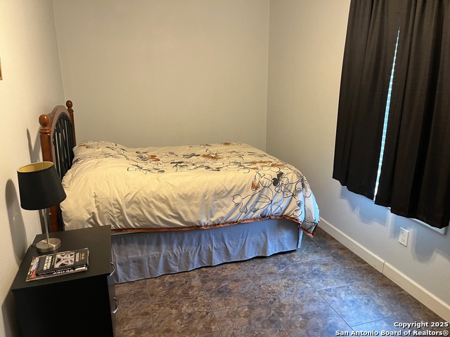Listing photo id 76 for 1775 County Road 405