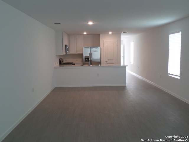 Image 15 of 19 For 1331 Neria Loop N