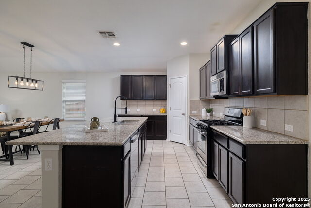 Image 11 of 25 For 8518 Hudson Hollow