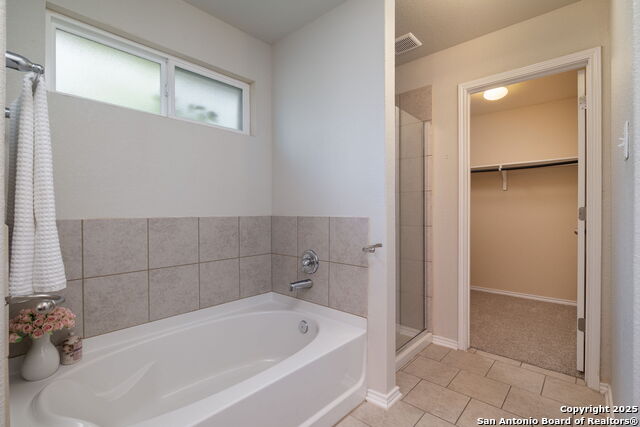 Image 19 of 25 For 8518 Hudson Hollow