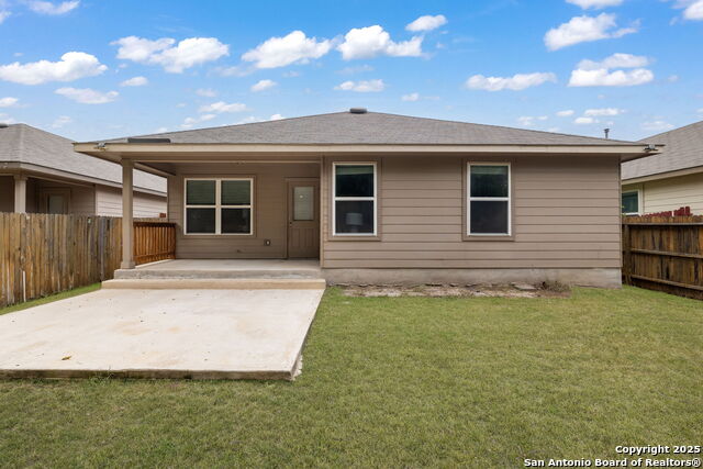 Image 23 of 25 For 8518 Hudson Hollow