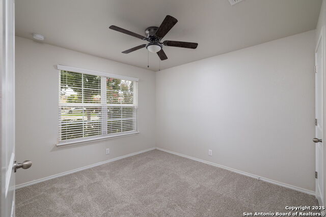 Image 4 of 25 For 8518 Hudson Hollow