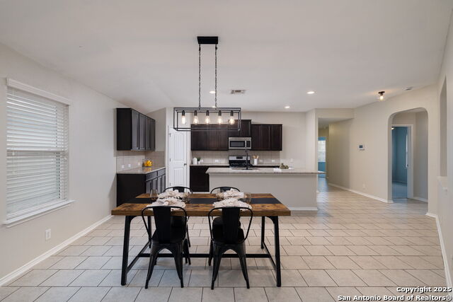 Image 9 of 25 For 8518 Hudson Hollow