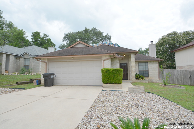 Details for 1011 Hedgestone Dr, San Antonio, TX 78258