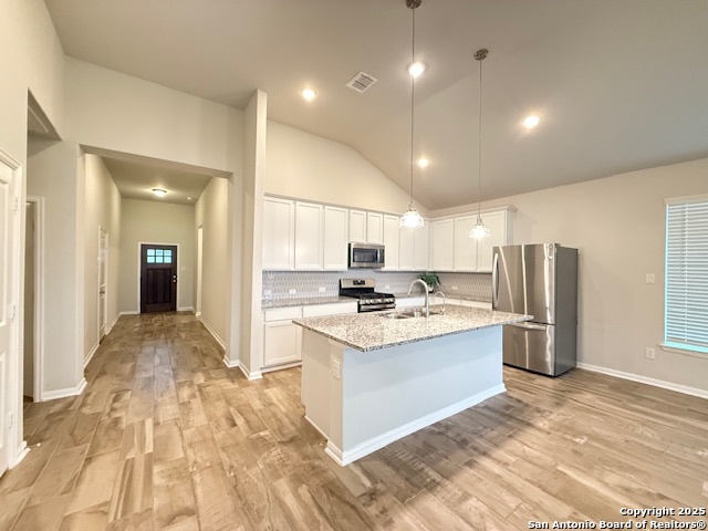 Image 13 of 33 For 3916 Gervasi