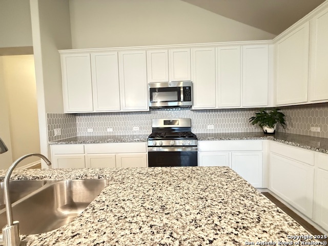 Image 17 of 33 For 3916 Gervasi