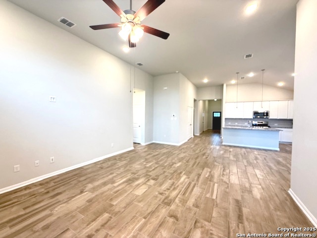 Image 21 of 33 For 3916 Gervasi