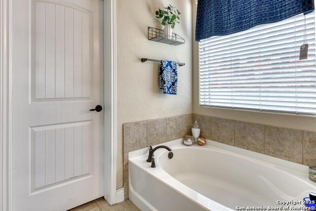 Image 22 of 34 For 27419 Valle Bluff