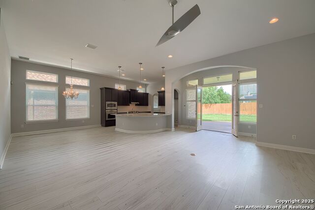 Image 10 of 29 For 9770 Helotes Hl
