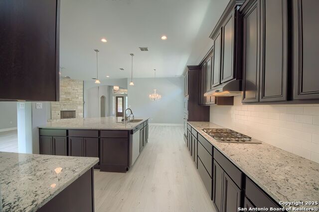 Image 13 of 29 For 9770 Helotes Hl