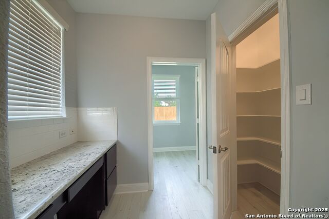 Image 15 of 29 For 9770 Helotes Hl