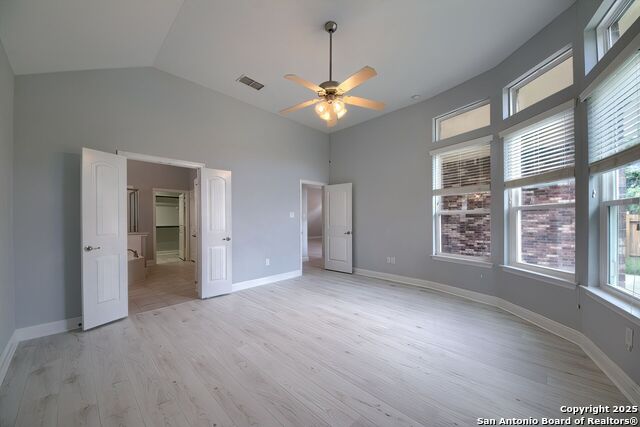 Image 20 of 29 For 9770 Helotes Hl