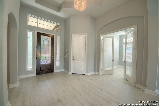 Image 5 of 29 For 9770 Helotes Hl