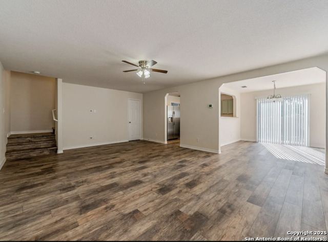 Listing photo id 17 for 8314 Deer Creek Run