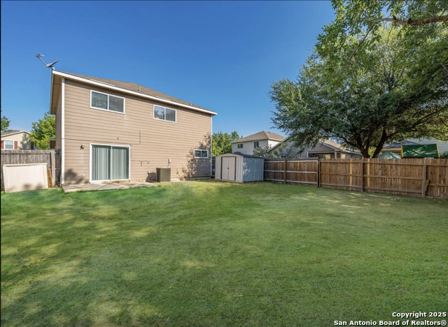 Listing photo id 18 for 8314 Deer Creek Run