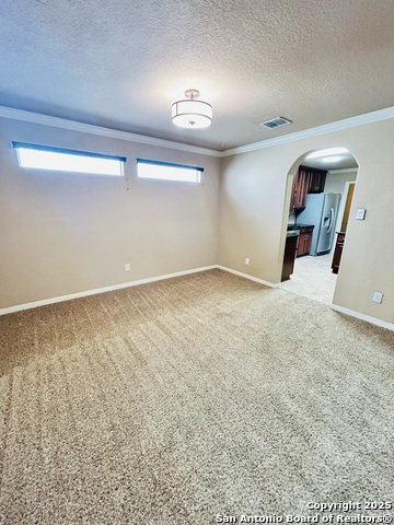 Image 4 of 21 For 6039 Royal Ridge