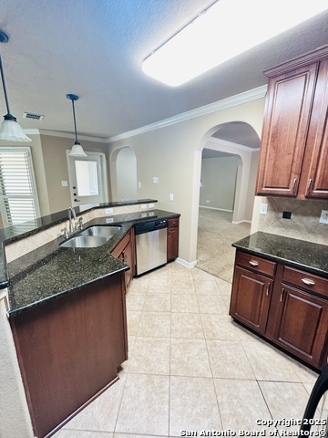 Image 8 of 21 For 6039 Royal Ridge