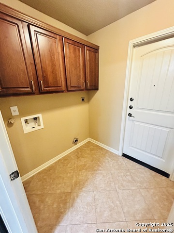 Image 9 of 21 For 6039 Royal Ridge