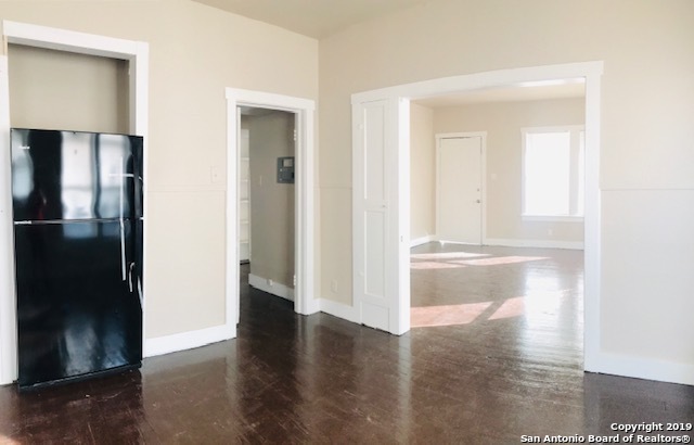 Image 2 of 10 For 1211 Hammond Ave  1