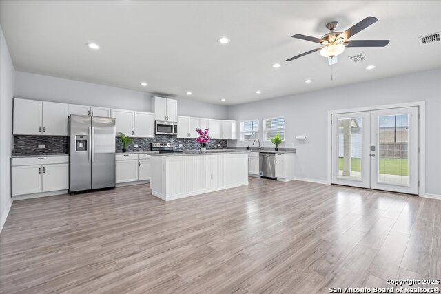 Image 12 of 53 For 8524 Ventura Boulevard
