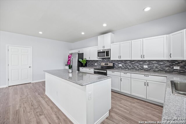Image 15 of 53 For 8524 Ventura Boulevard