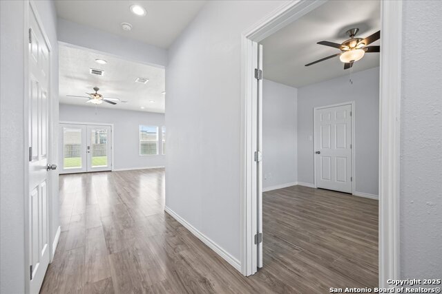 Image 3 of 53 For 8524 Ventura Boulevard