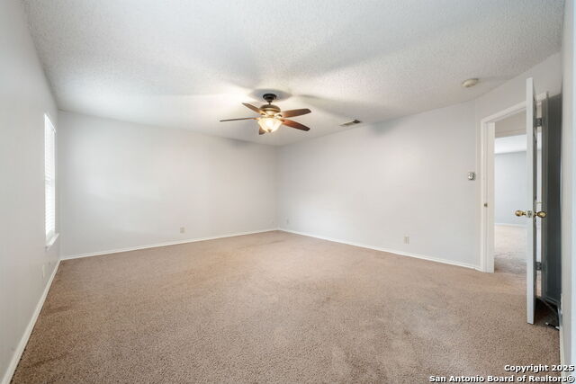 Image 17 of 31 For 17427 Sapphire Rim Drive