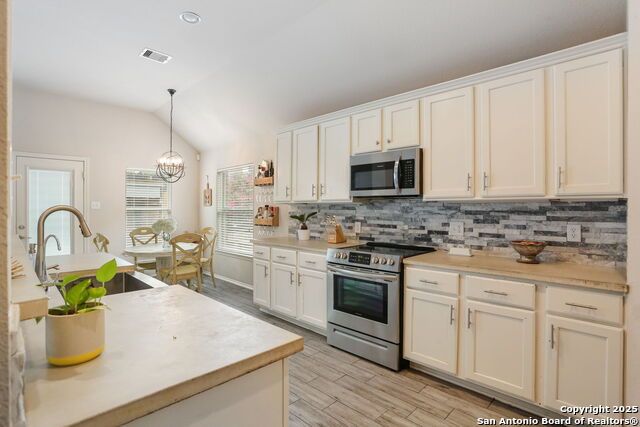 Image 12 of 28 For 26914 Trinity Woods