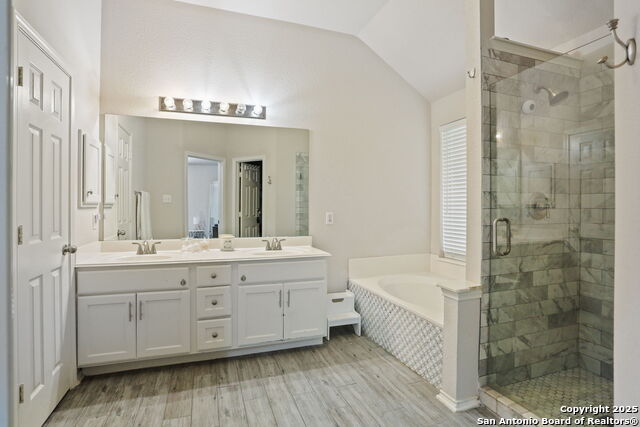 Image 18 of 28 For 26914 Trinity Woods