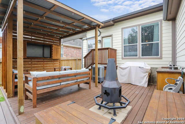 Image 26 of 28 For 26914 Trinity Woods