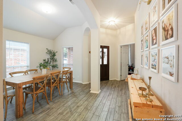 Image 4 of 28 For 26914 Trinity Woods