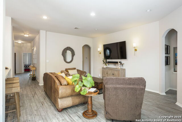 Image 6 of 28 For 26914 Trinity Woods
