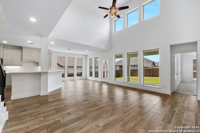 Image 12 of 26 For 6594 Mason Valley